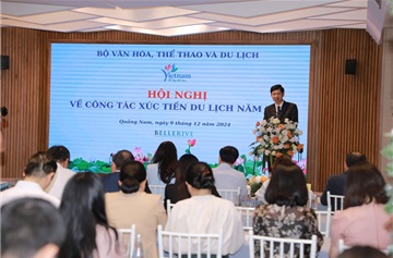 Chính sách chuyển đổi số du lịch Việt Nam năm 2025